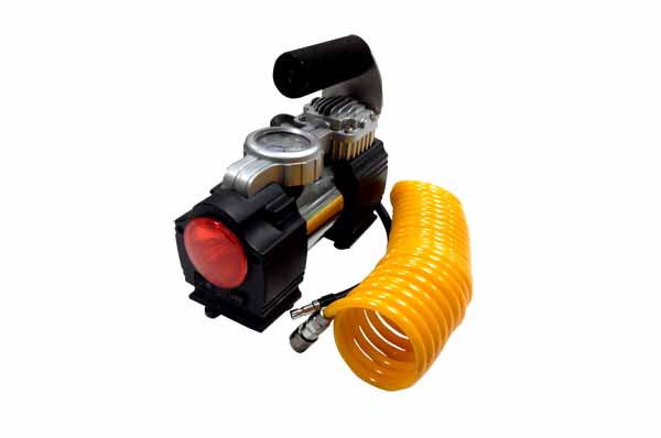 Компрессор автомобильный ТАЙФУН 43HS 12В с фонарем с доп. шлангом подкачки