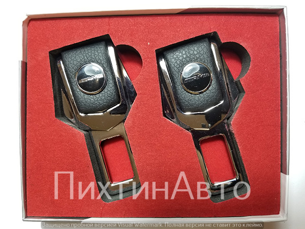 10636 IDV Заглушка ремня безопасности металл+кожа (01)10636