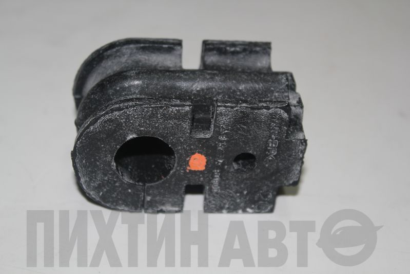 546133U800 NISSAN Втулка стабилизатора переднего K12E