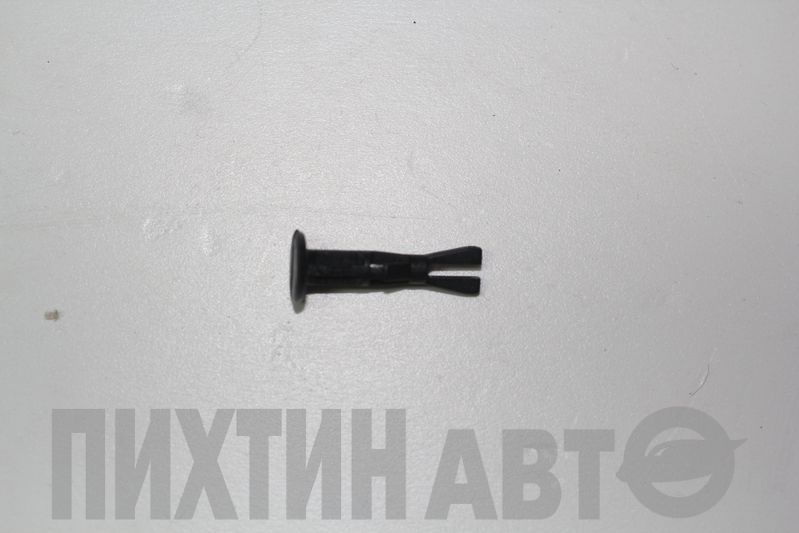 4774950090 TOYOTA Клипса