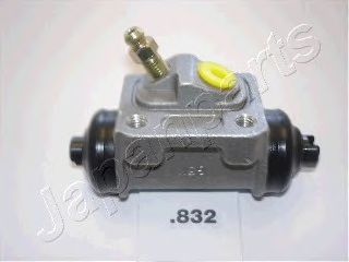 CS832 JAPANPARTS Рабочий тормозной цилиндр правый 