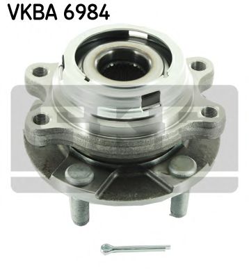 VKBA6984 SKF Ступица с подшипником NISSAN TEANA/MURANO 03- перед.компл.