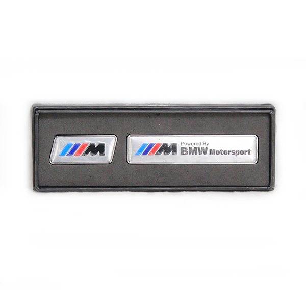 Набор щильдиков в коробке "///M Powered by BMW Motorsport" 85*20 мм и 45*20 мм