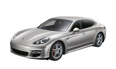 Модель автомобиля Porsche Panamera Turbo
