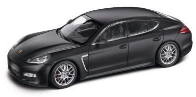 Модель автомобиля Porsche Panamera Turbo, 1:43 Scale, Matte Black